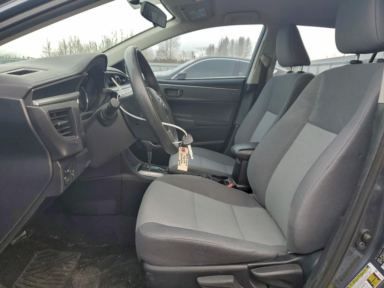 2014 TOYOTA COROLLA L photo 19