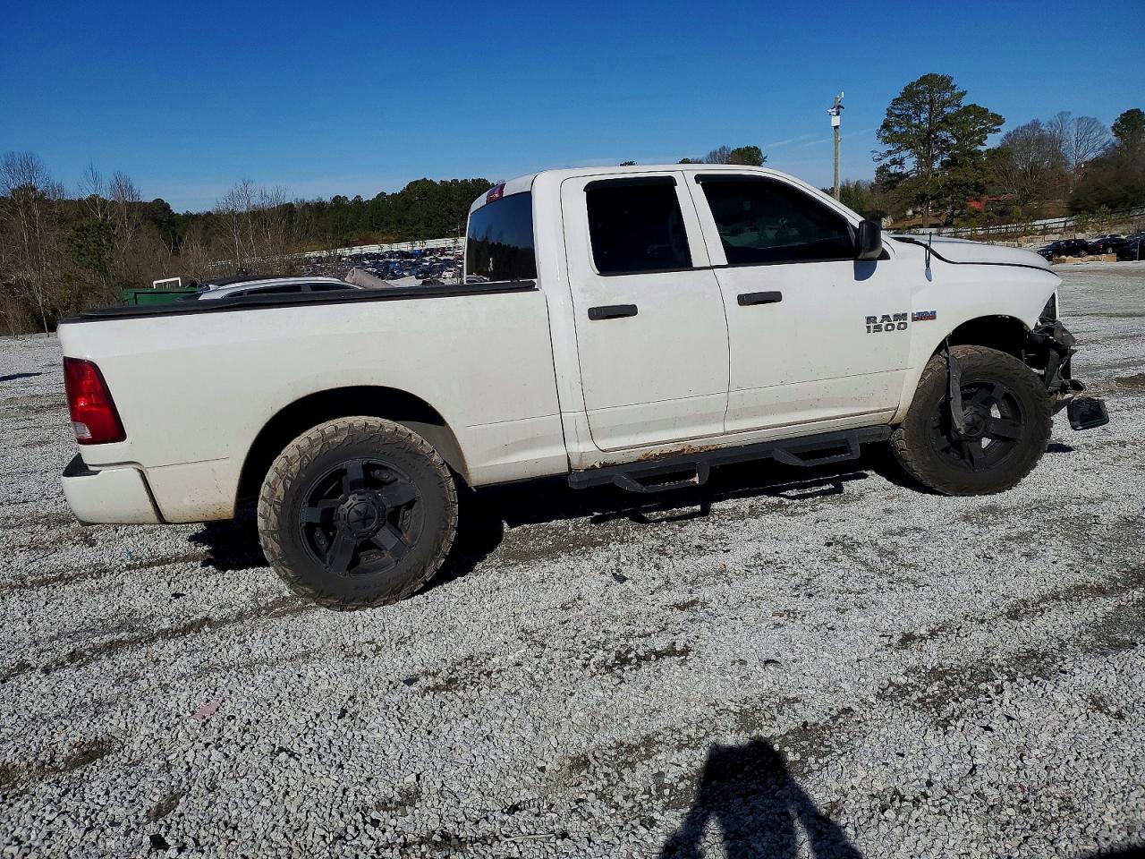 2014 RAM 1500 ST photo 3
