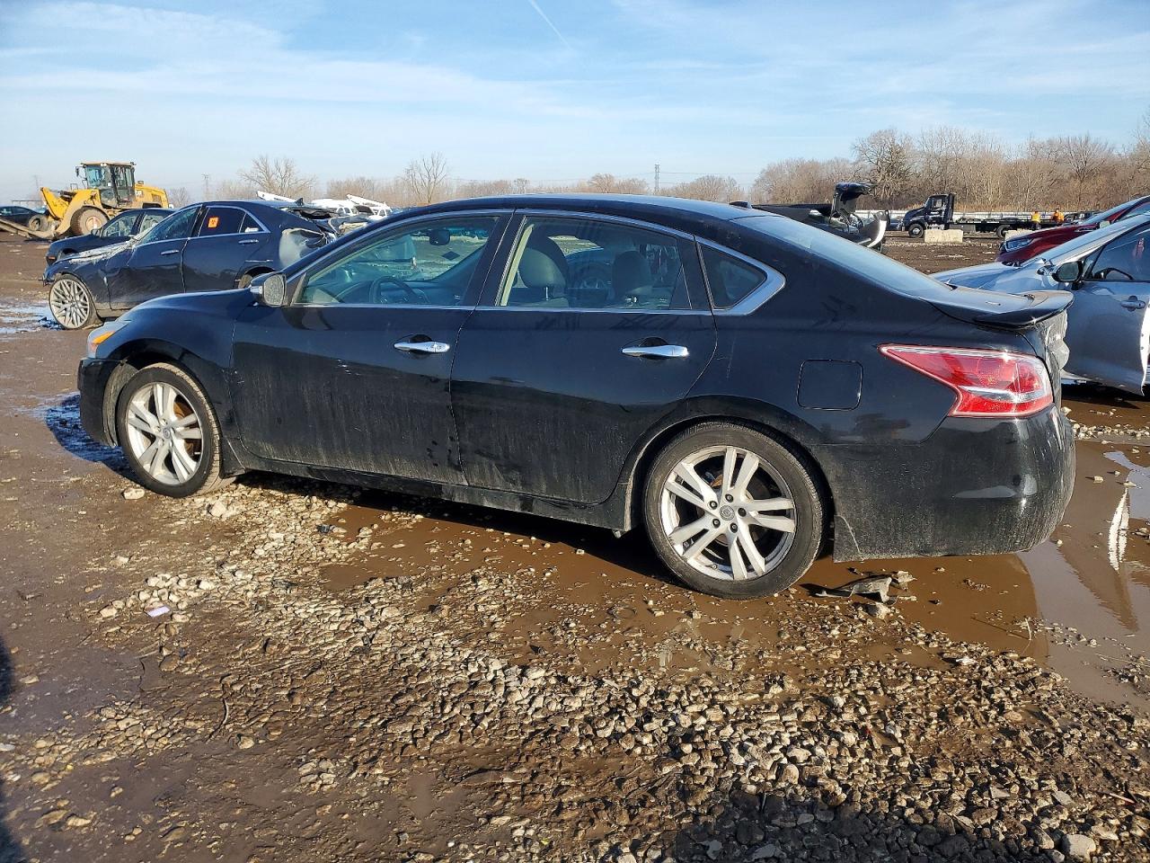 2013 NISSAN ALTIMA 3.5S photo 2