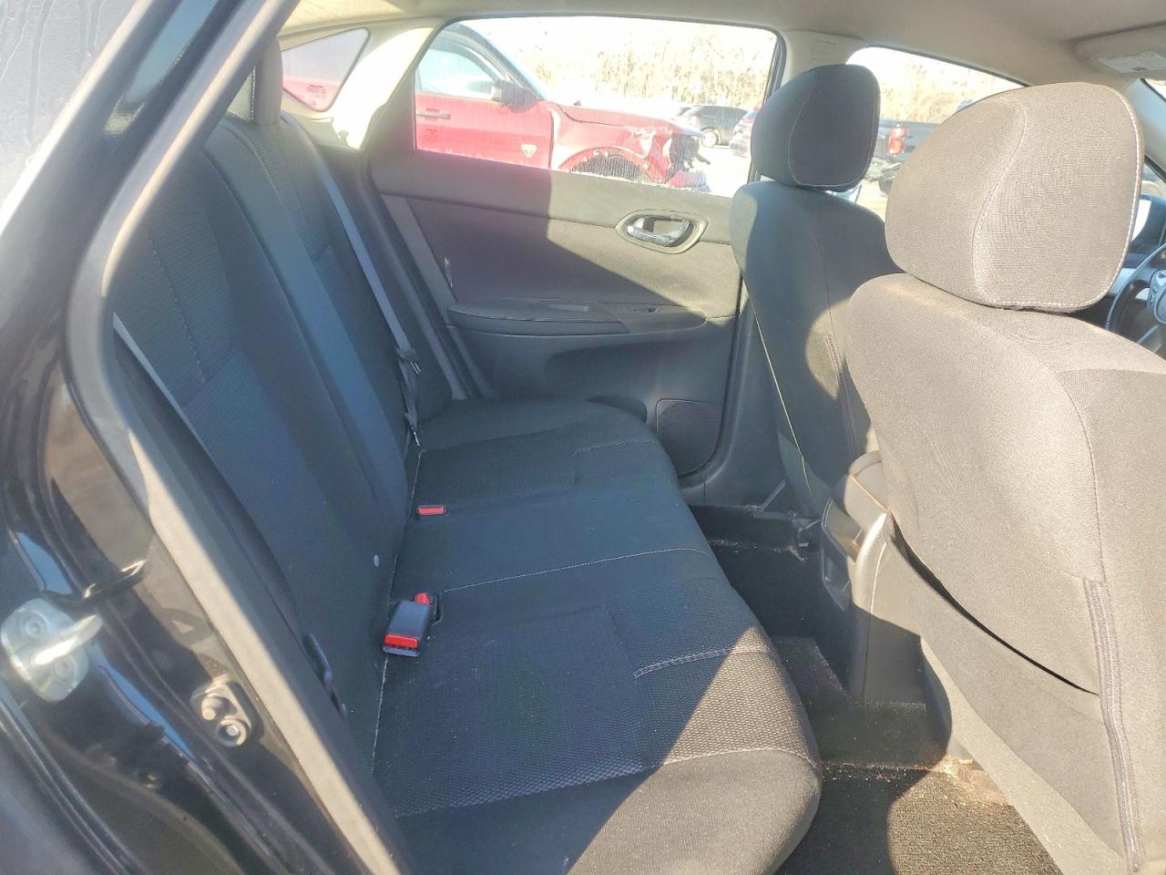2018 NISSAN SENTRA S photo 10