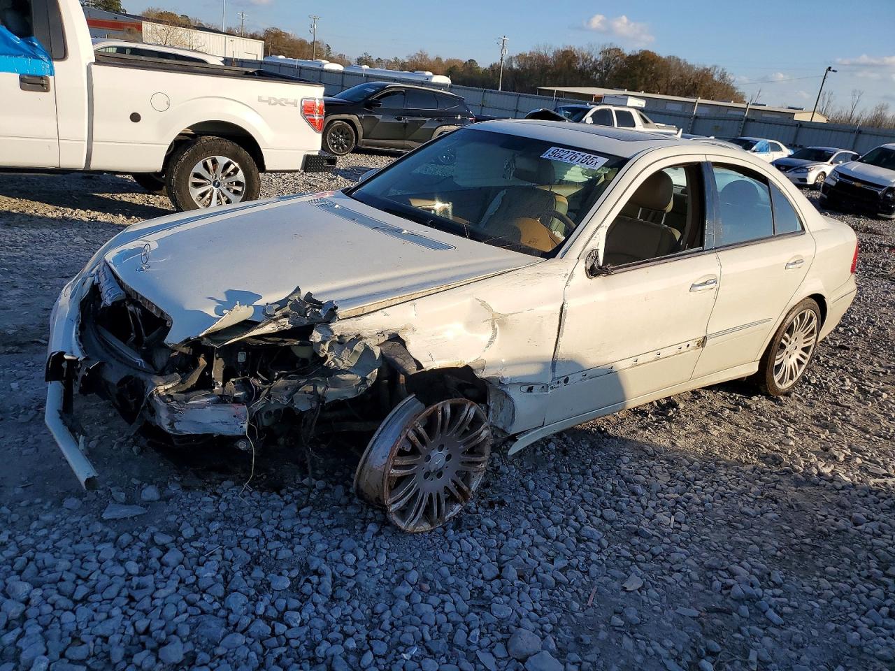 2008 MERCEDES-BENZ E