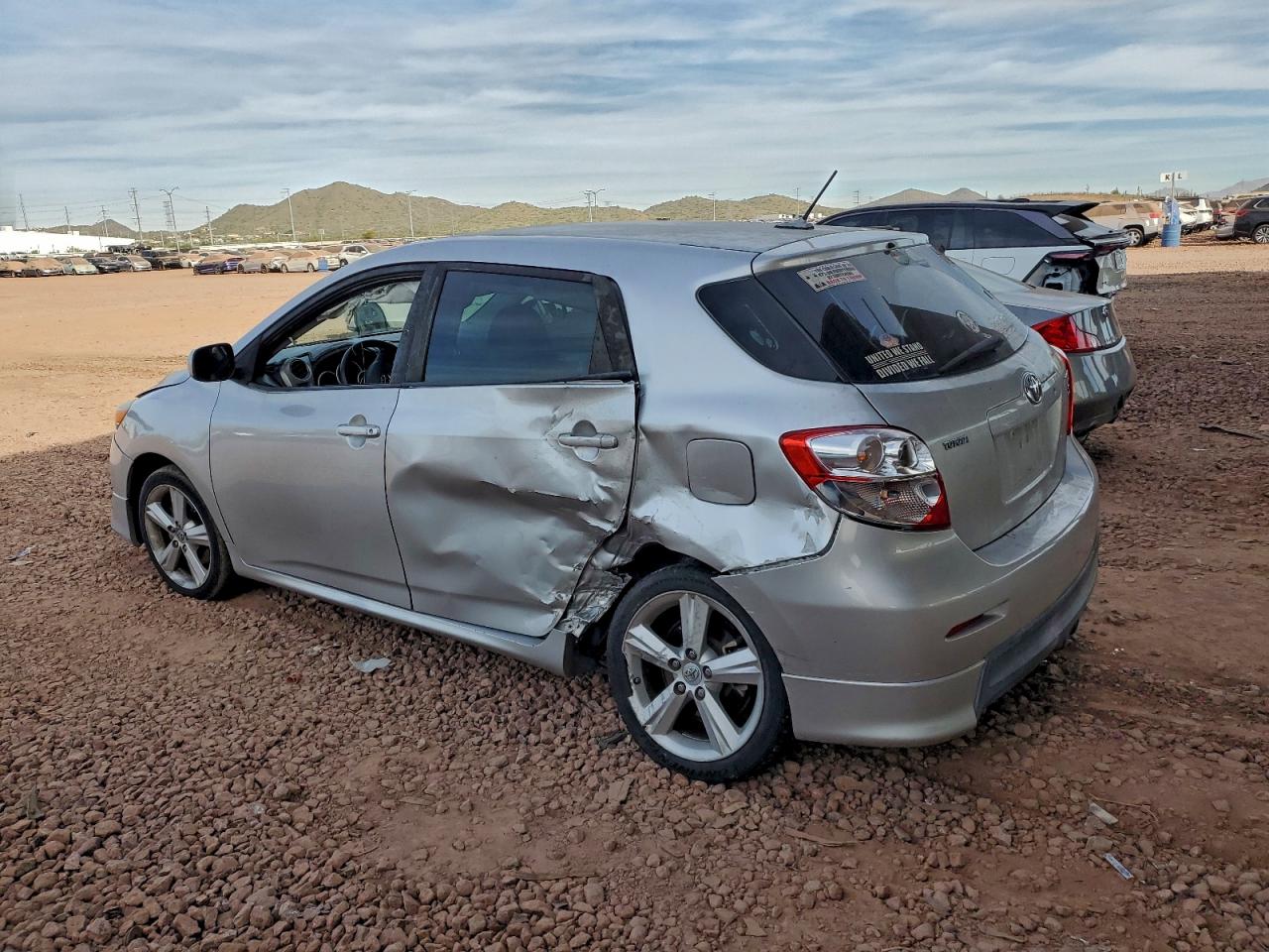 2009 TOYOTA COROLLA MATRIX S photo 2