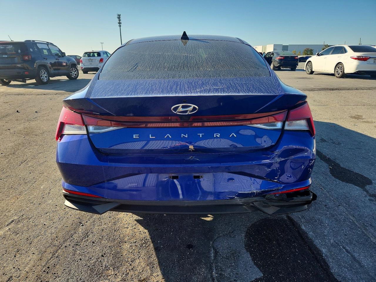 2023 HYUNDAI ELANTRA SEL photo 6