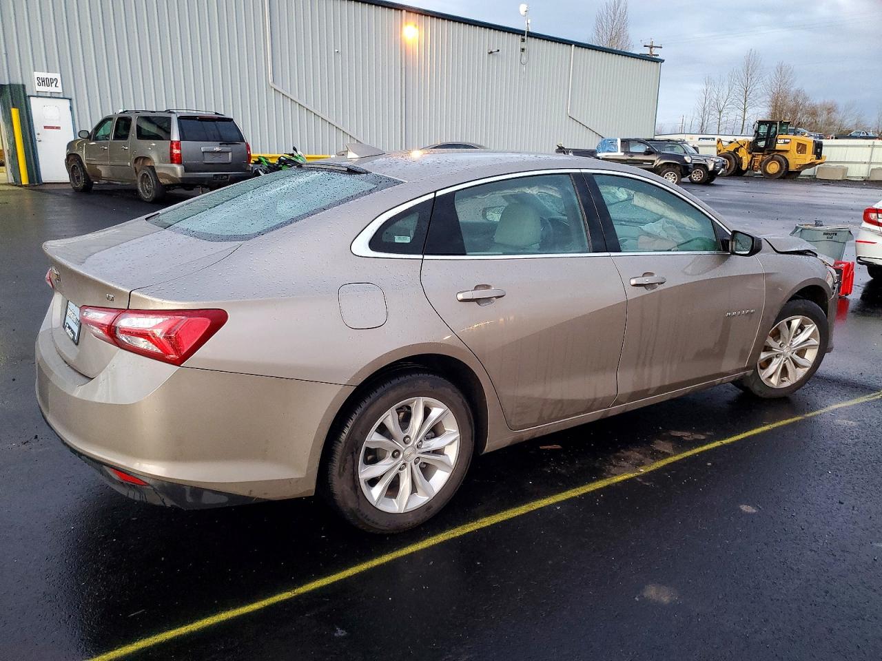 2022 CHEVROLET MALIBU LT photo 3