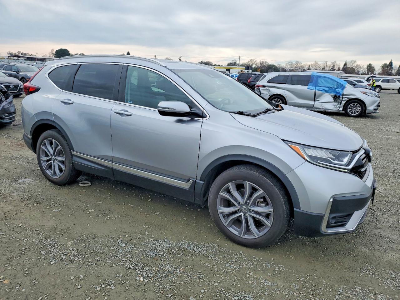 2020 HONDA CR-V TOURING photo 4