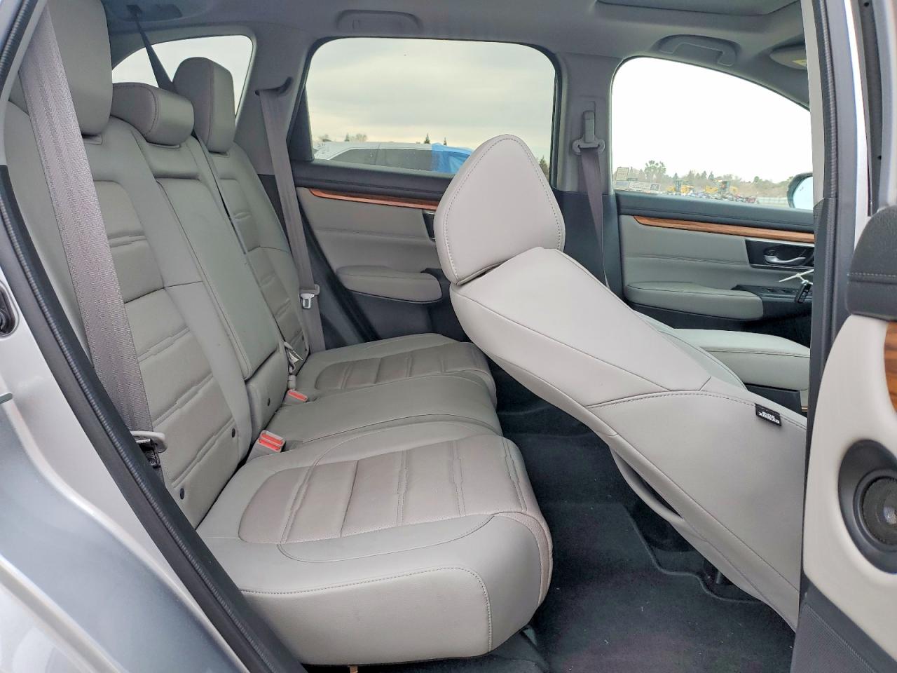2020 HONDA CR-V TOURING photo 11