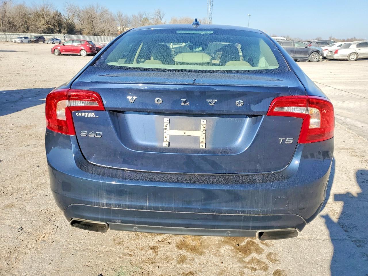 2015 VOLVO S60 PREMIER photo 6