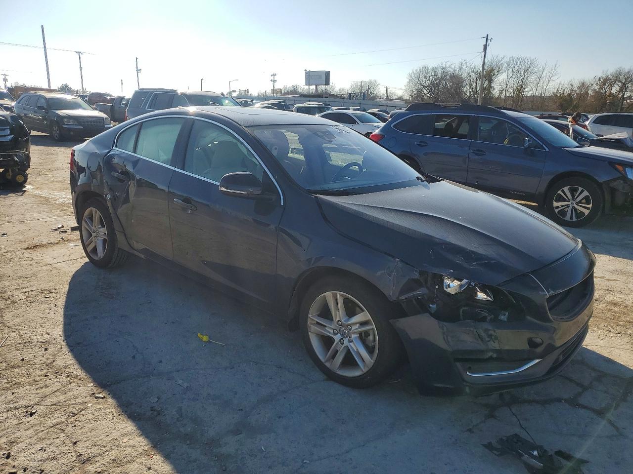 2015 VOLVO S60 PREMIER photo 4