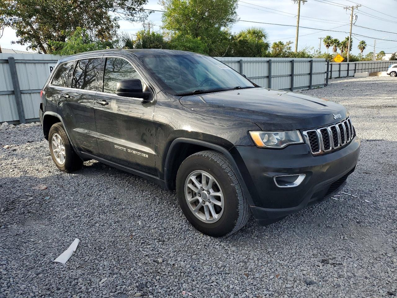 2018 JEEP GRAND CHEROKEE LAREDO photo 7