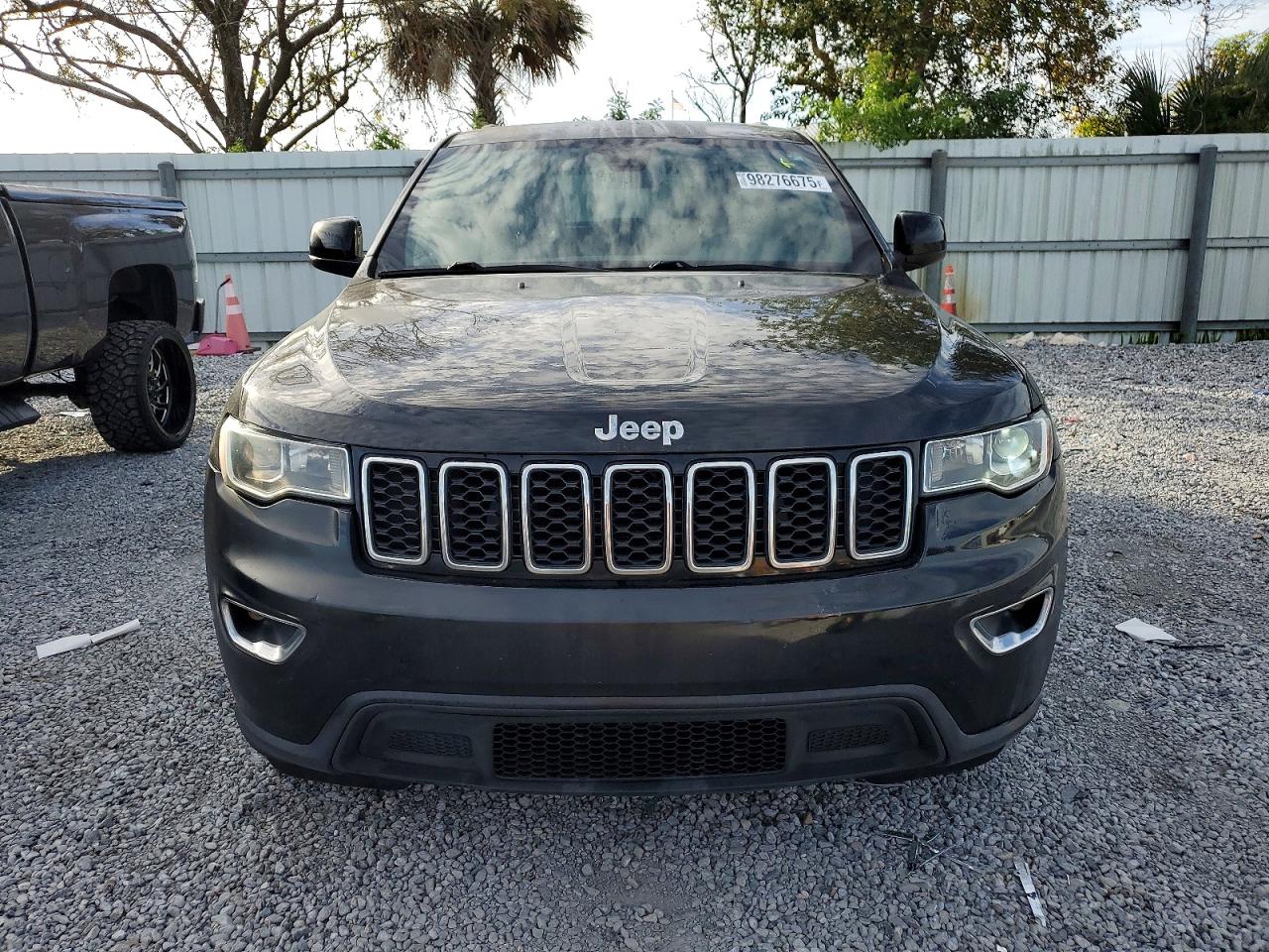 2018 JEEP GRAND CHEROKEE LAREDO photo 9