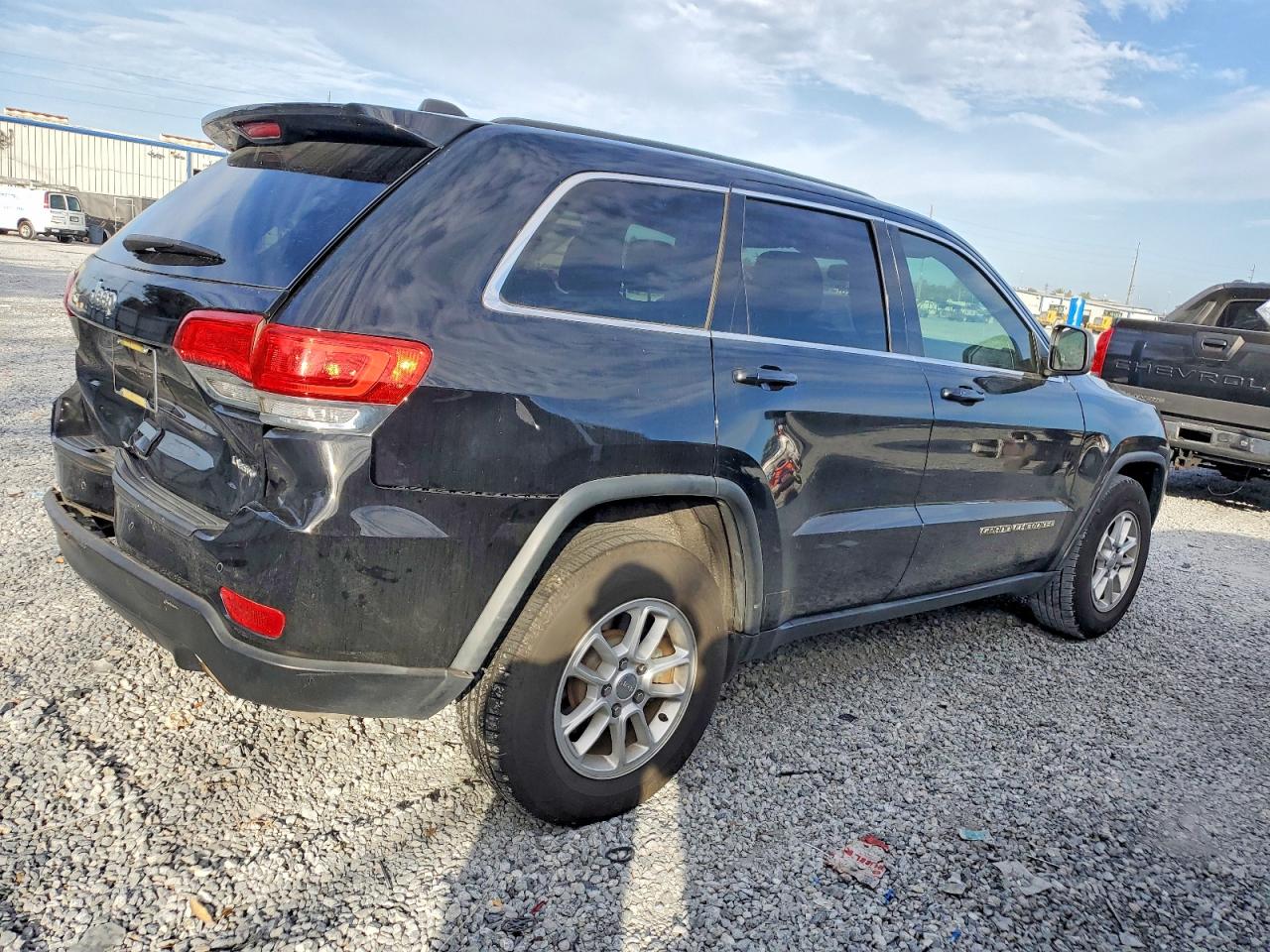 2018 JEEP GRAND CHEROKEE LAREDO photo 5