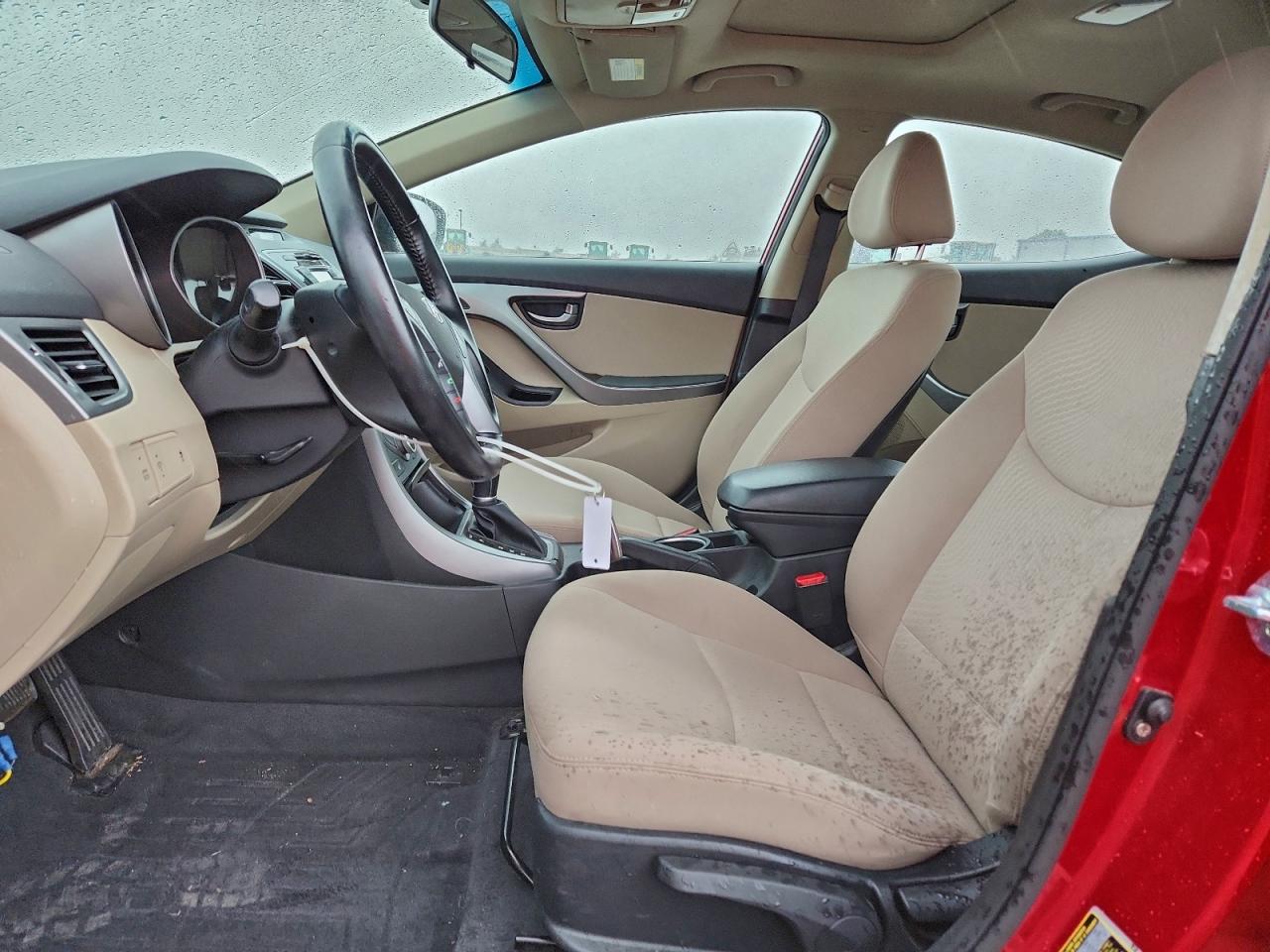 2016 HYUNDAI ELANTRA SE photo 13