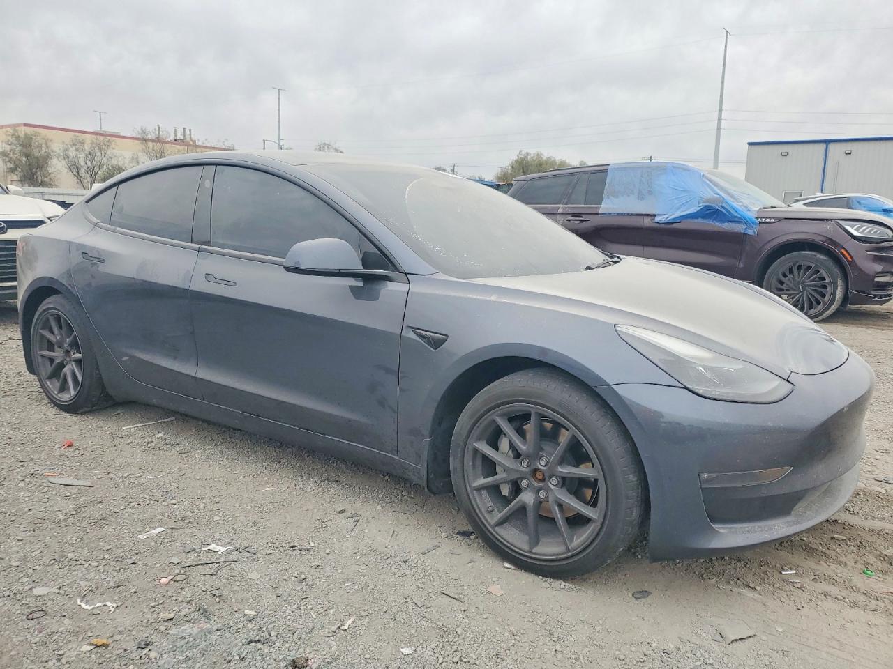 2022 TESLA MODEL 3 photo 4