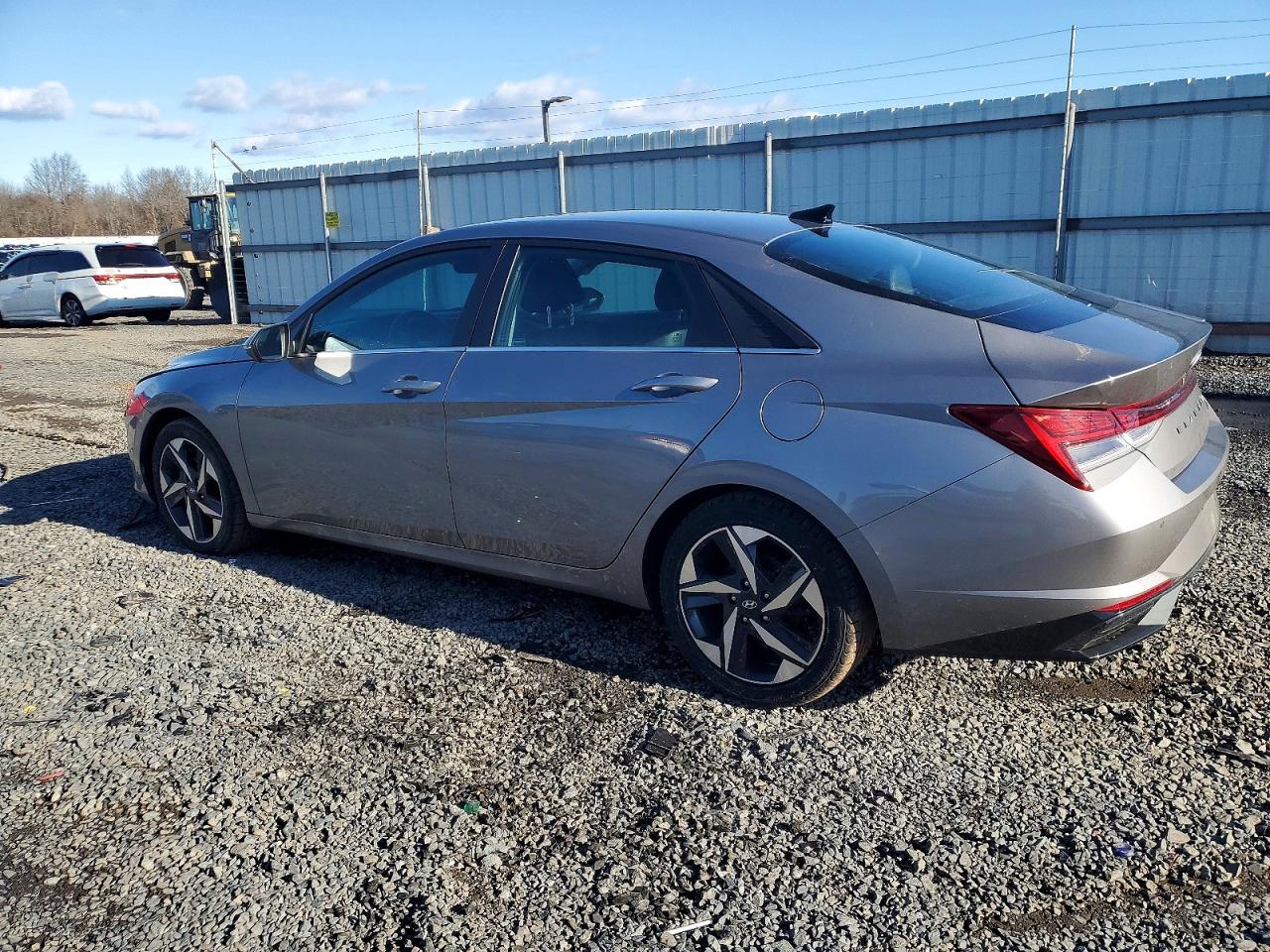 2021 HYUNDAI ELANTRA LIMITED photo 2