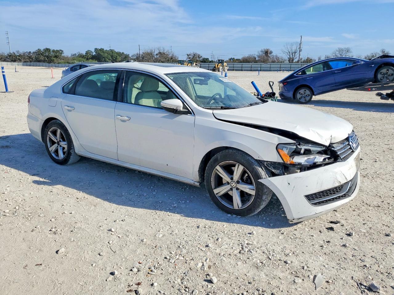 2012 VOLKSWAGEN PASSAT SE photo 4