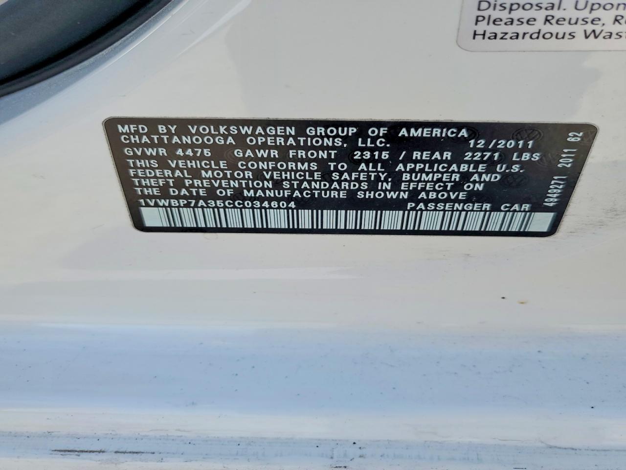 2012 VOLKSWAGEN PASSAT SE photo 12