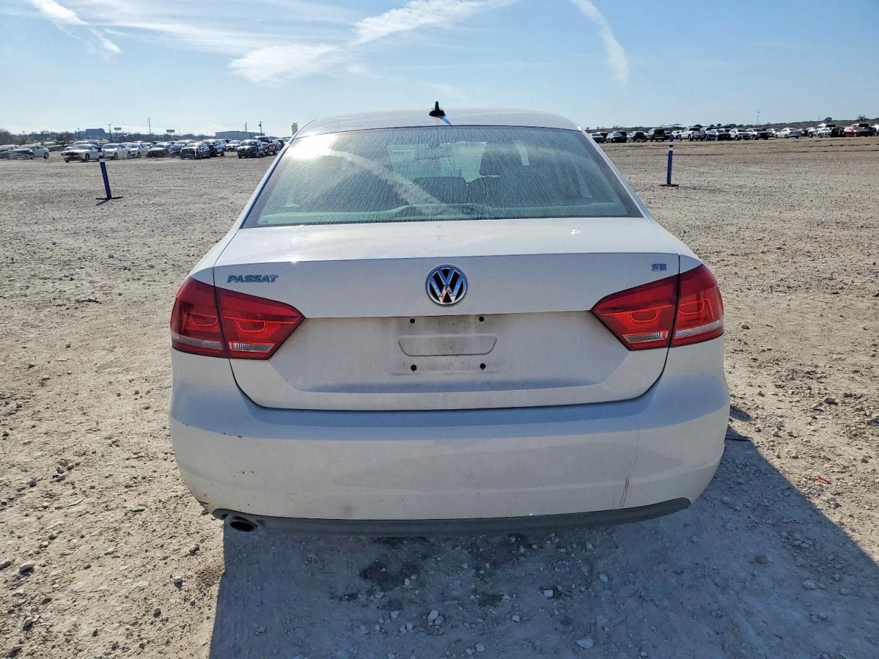 2012 VOLKSWAGEN PASSAT SE photo 6