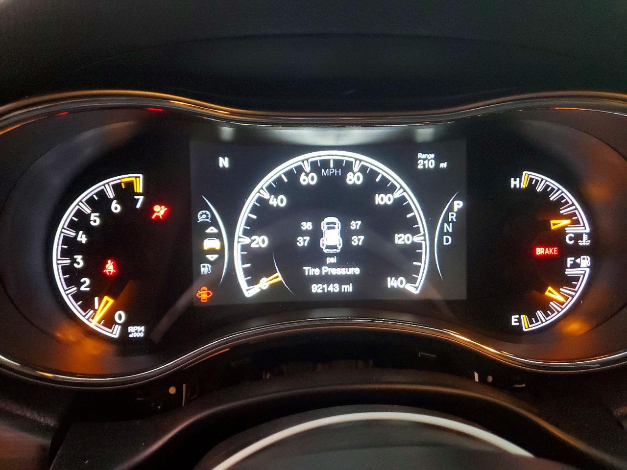 2019 JEEP GRAND CHEROKEE LIMITED photo 9