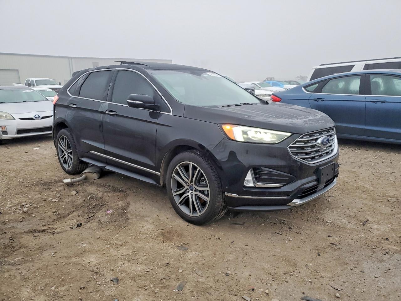 2019 FORD EDGE TITANIUM photo 4