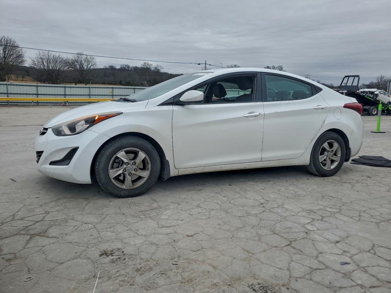 2015 HYUNDAI ELANTRA