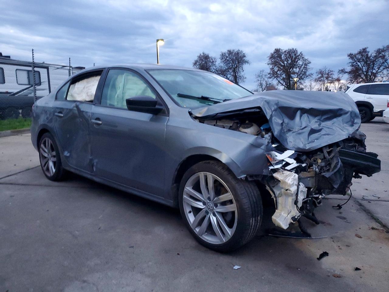 2016 VOLKSWAGEN JETTA S photo 4