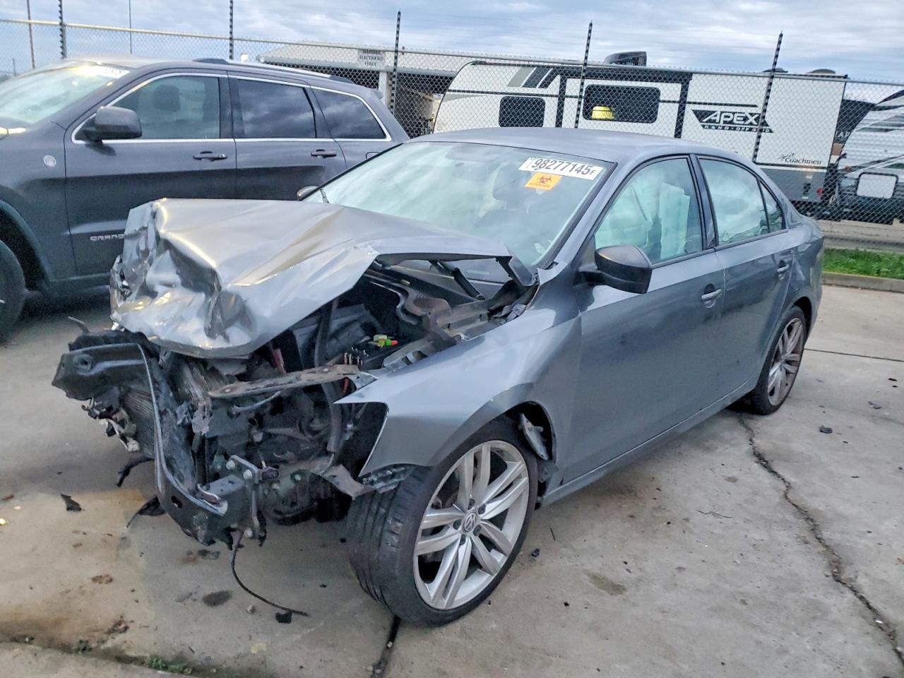 2016 VOLKSWAGEN JETTA