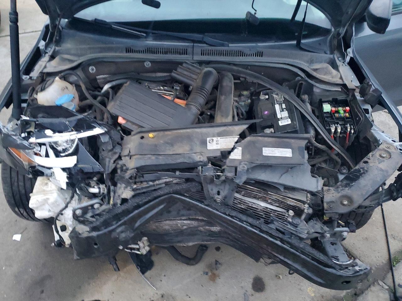 2016 VOLKSWAGEN JETTA S photo 11