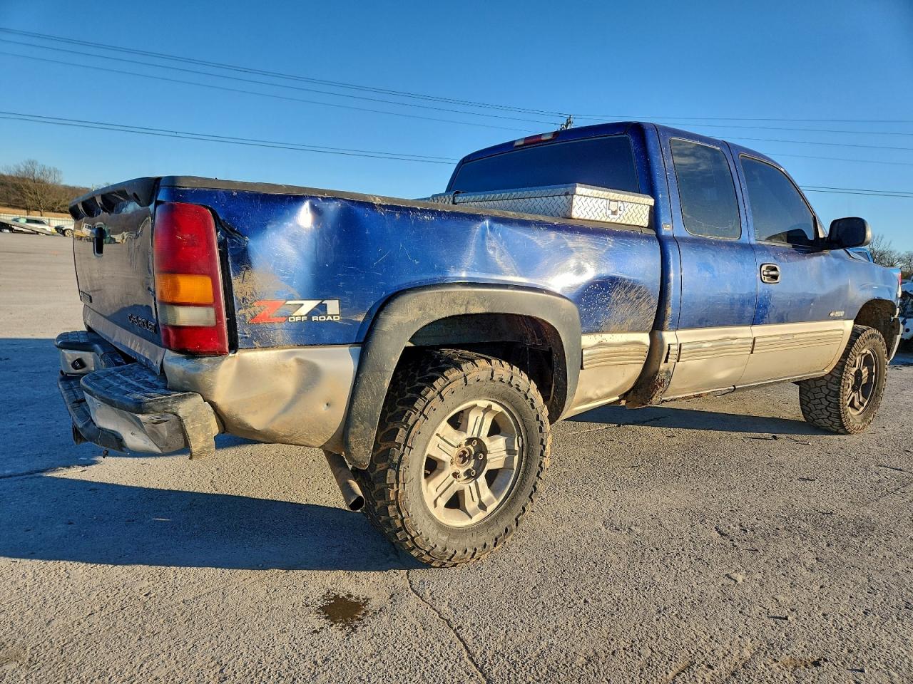 2000 CHEVROLET SILVERADO K1500 photo 3