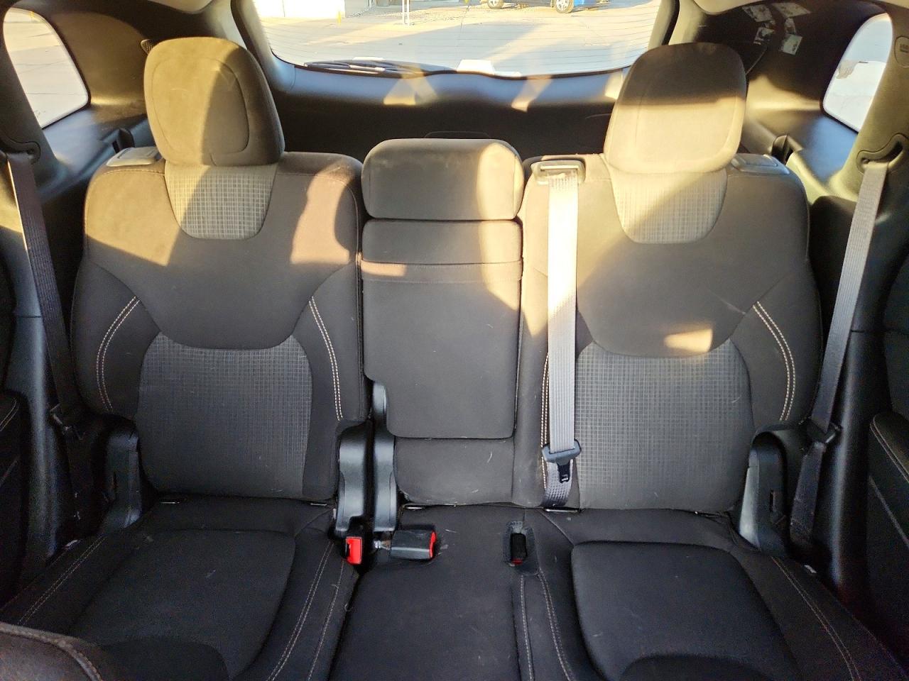 2016 JEEP CHEROKEE LATITUDE photo 10