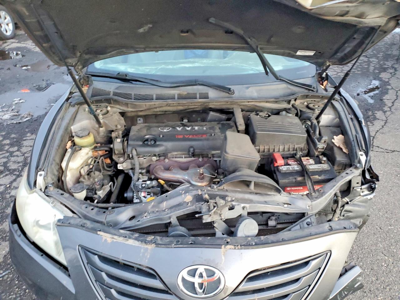 2009 TOYOTA CAMRY LE photo 11
