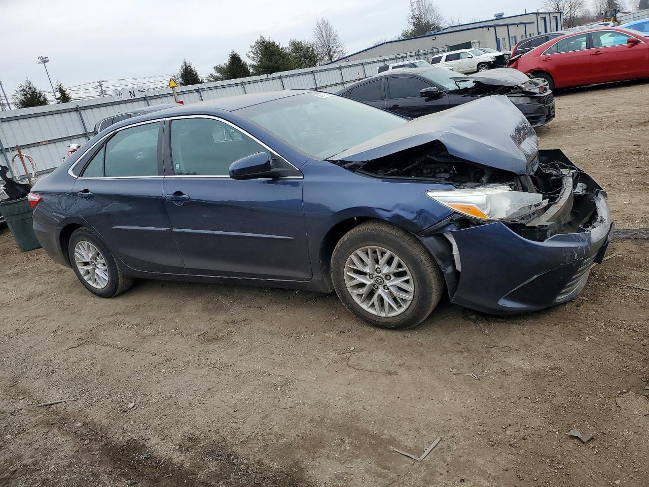 2016 TOYOTA CAMRY LE photo 4