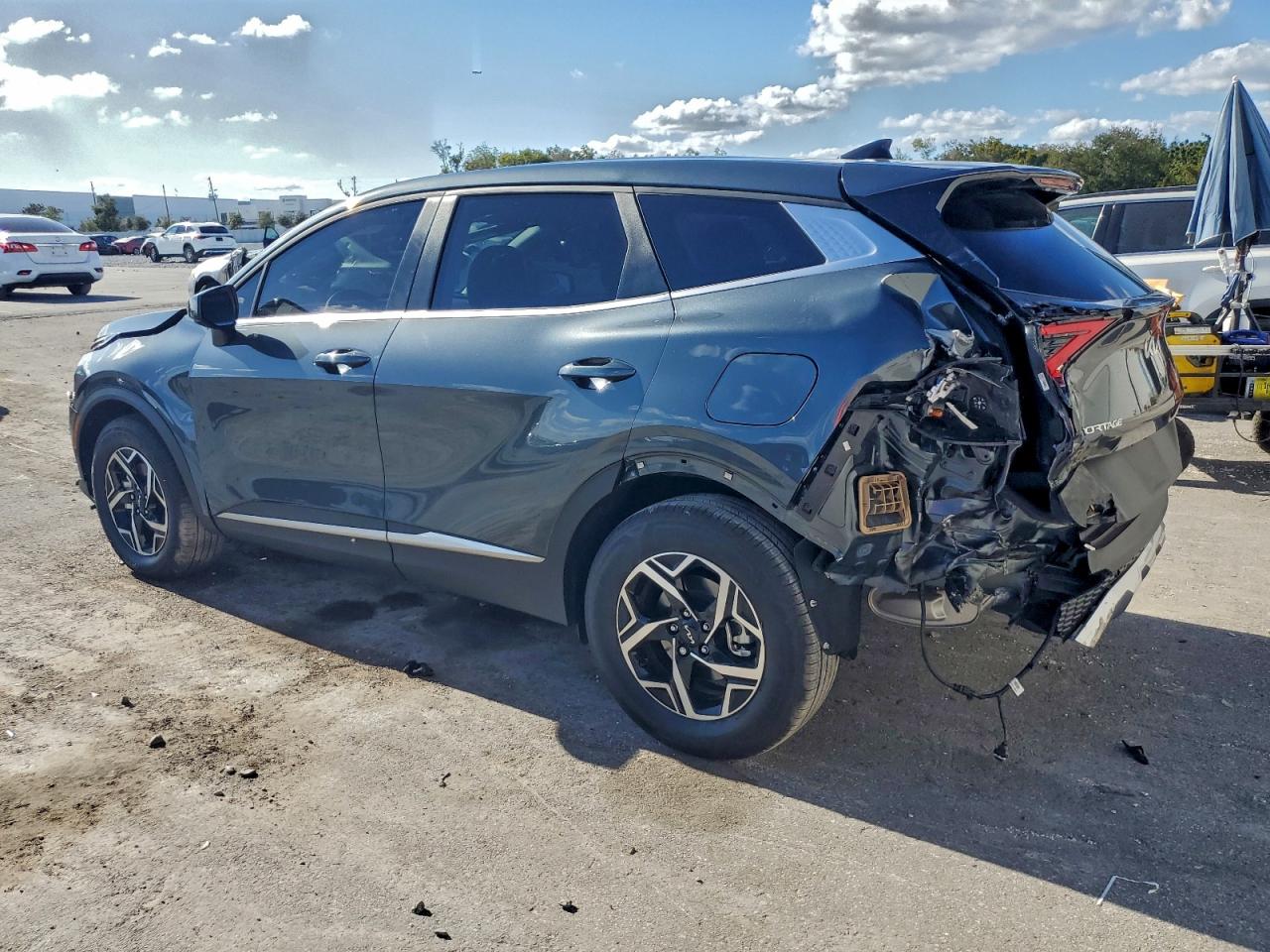 2025 KIA SPORTAGE LX photo 2