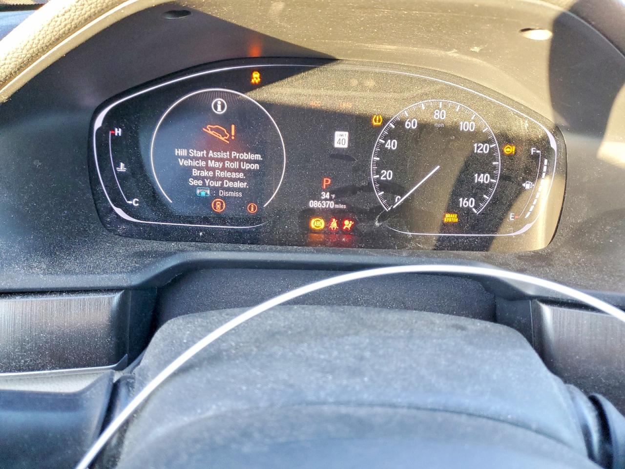2018 HONDA ACCORD LX photo 9