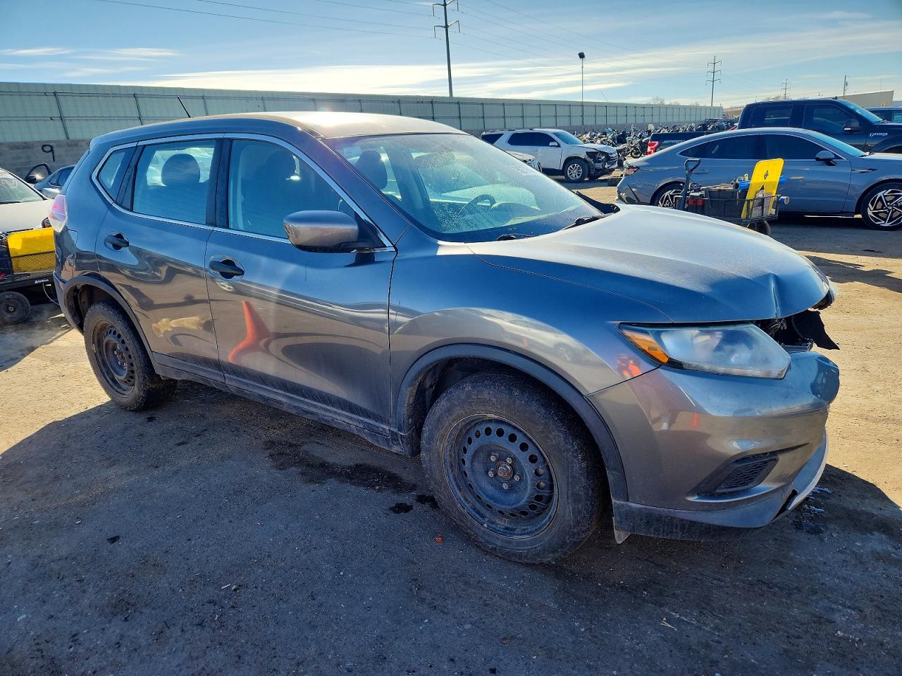 2016 NISSAN ROGUE S photo 4