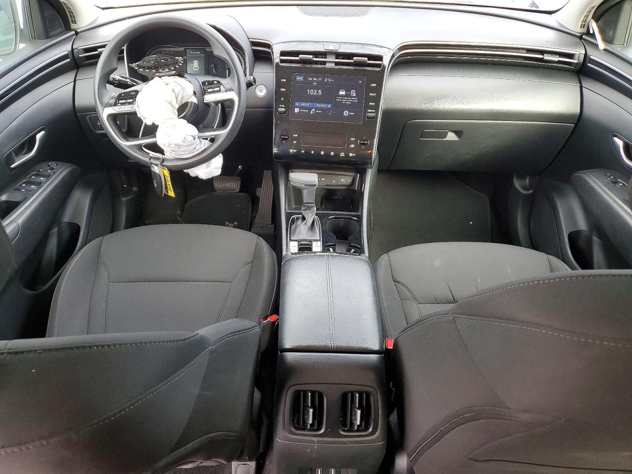 2024 HYUNDAI TUCSON SEL photo 22