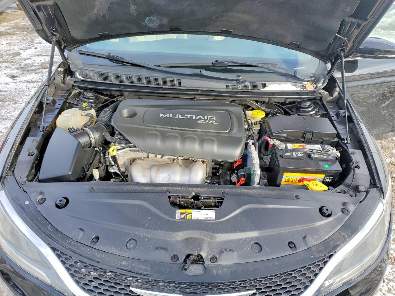 2015 CHRYSLER 200 C photo 31