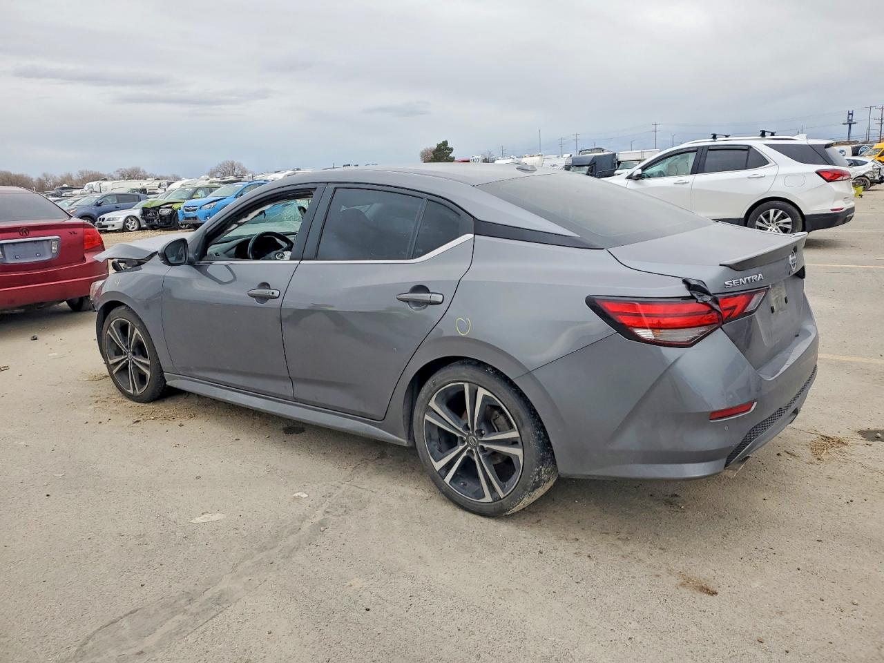 2022 NISSAN SENTRA SR photo 2