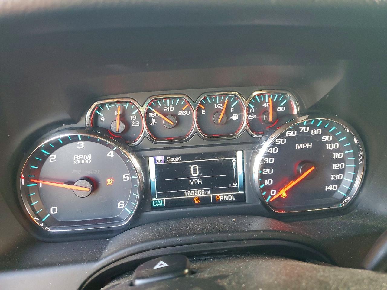 2018 CHEVROLET SUBURBAN C1500 LT photo 25