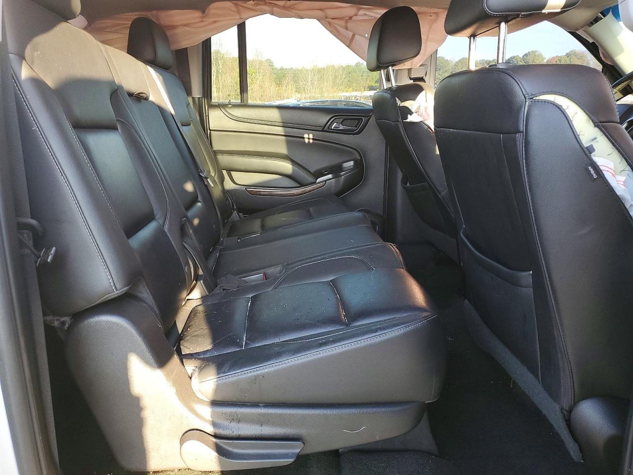2018 CHEVROLET SUBURBAN C1500 LT photo 31