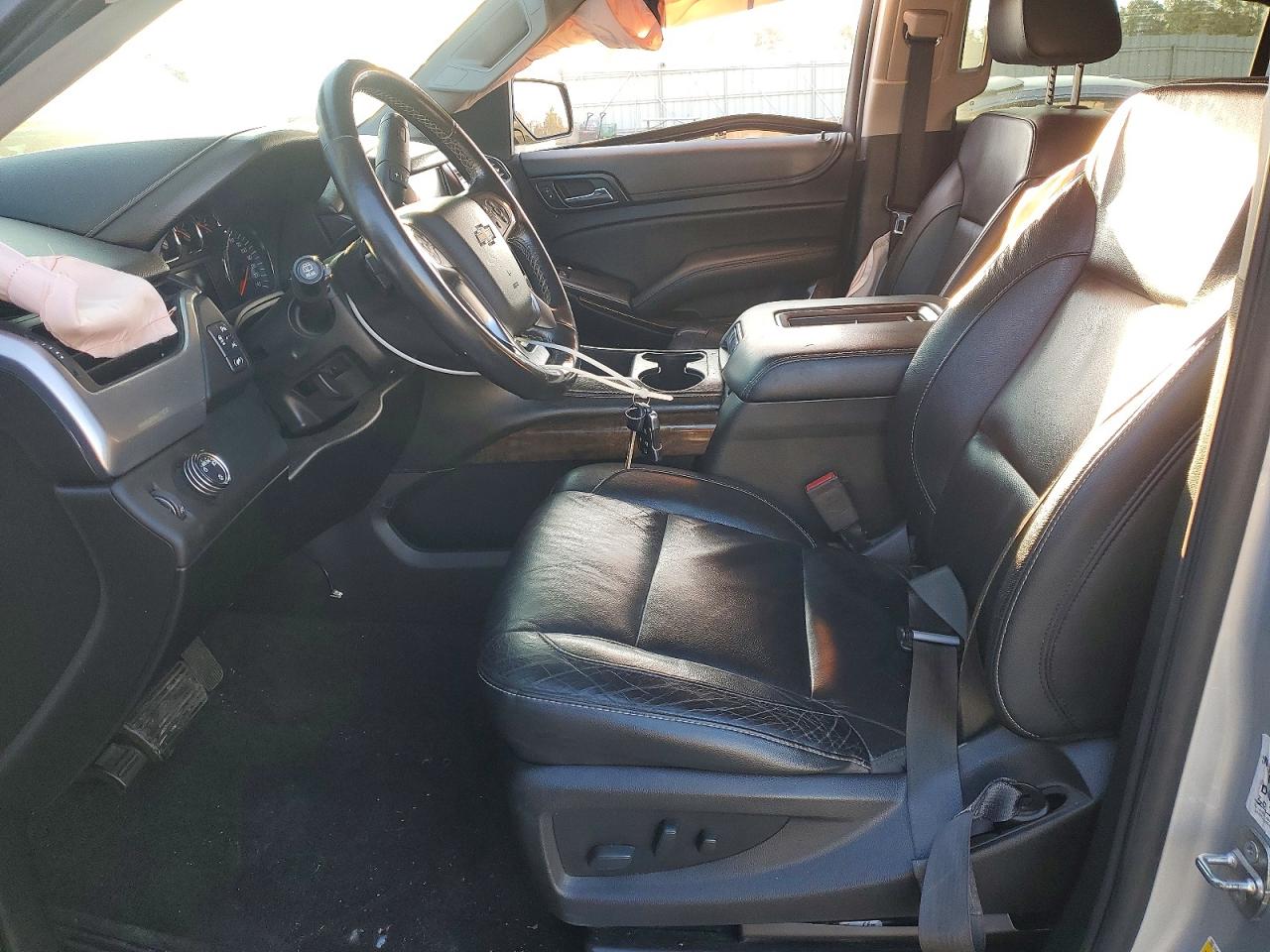 2018 CHEVROLET SUBURBAN C1500 LT photo 19