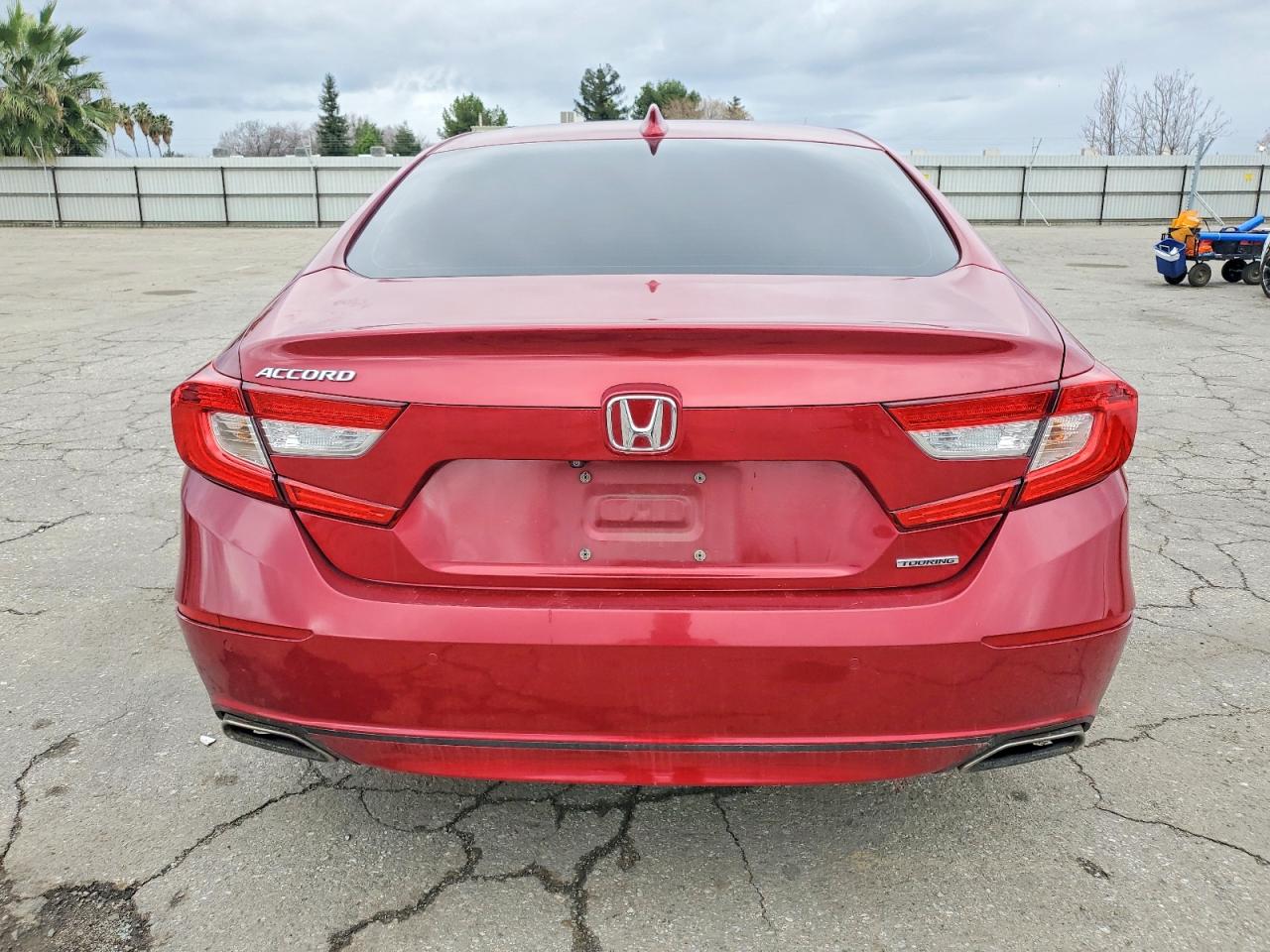 2018 HONDA ACCORD TOURING photo 6