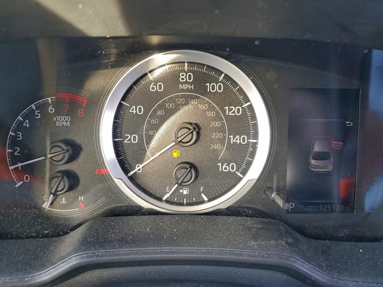 2020 TOYOTA COROLLA LE photo 9