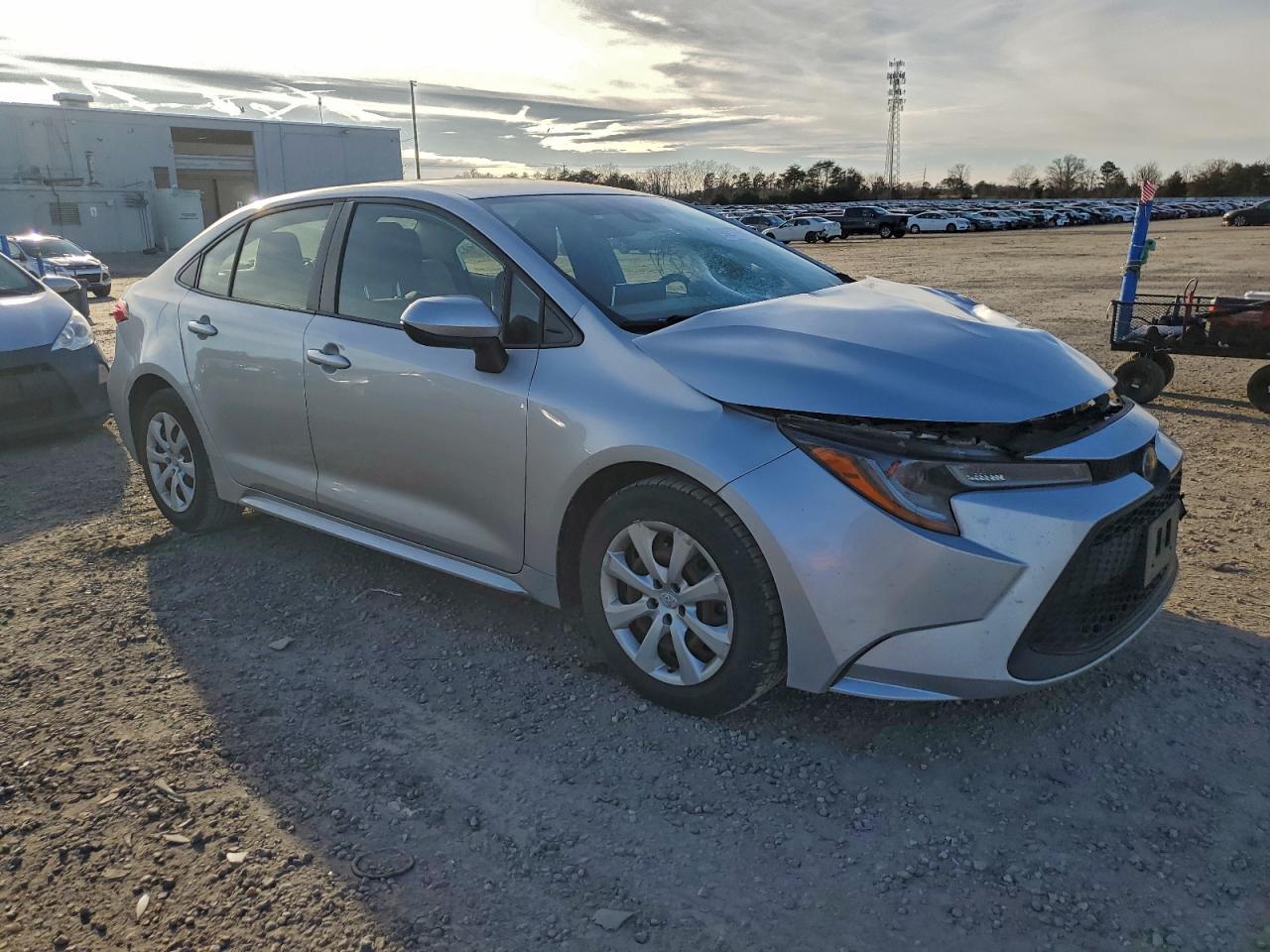 2020 TOYOTA COROLLA LE photo 4