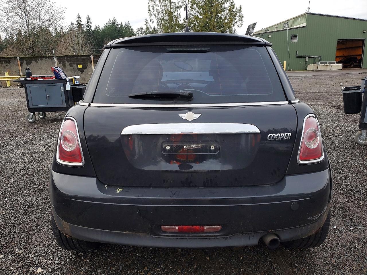 2012 MINI COOPER photo 21