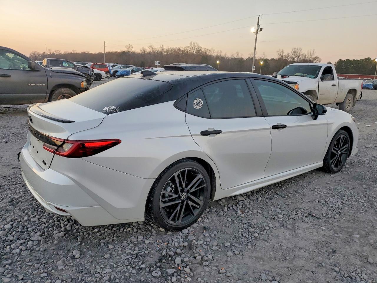 2025 TOYOTA CAMRY XSE photo 3