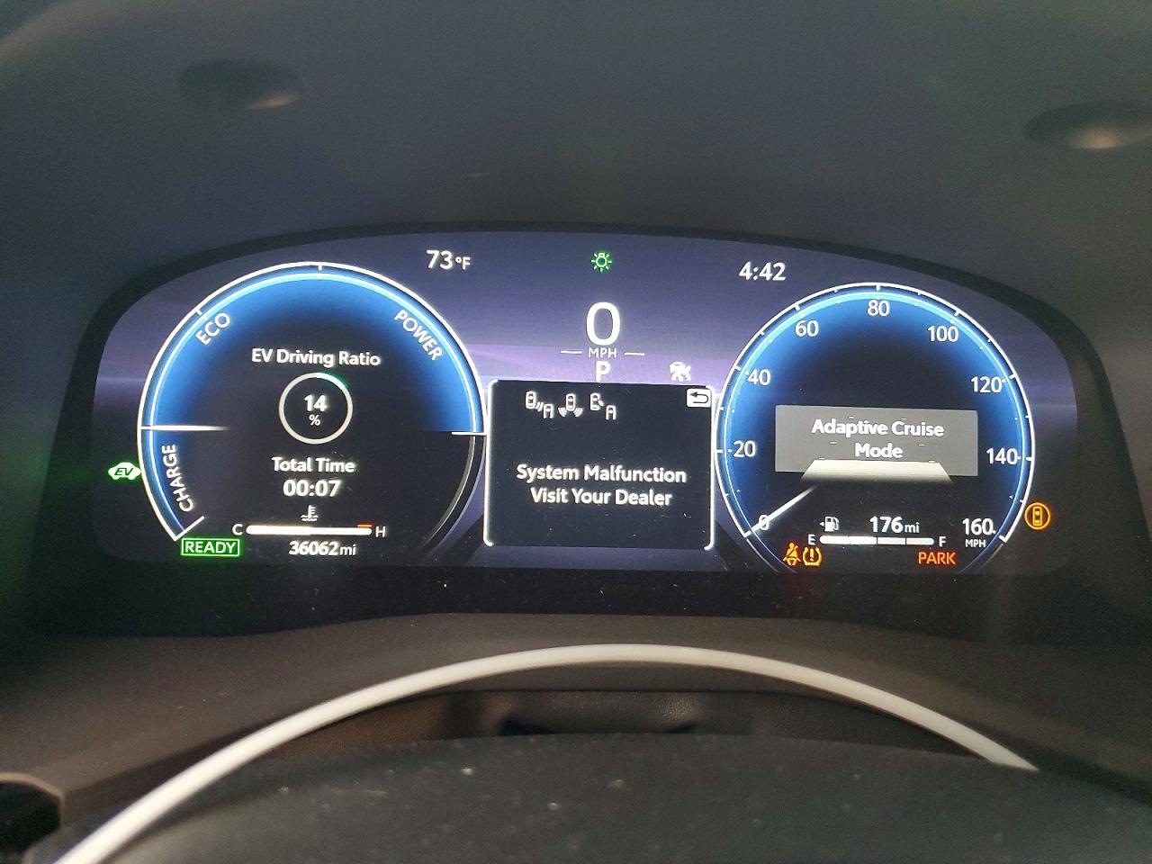 2025 TOYOTA CAMRY XSE photo 9
