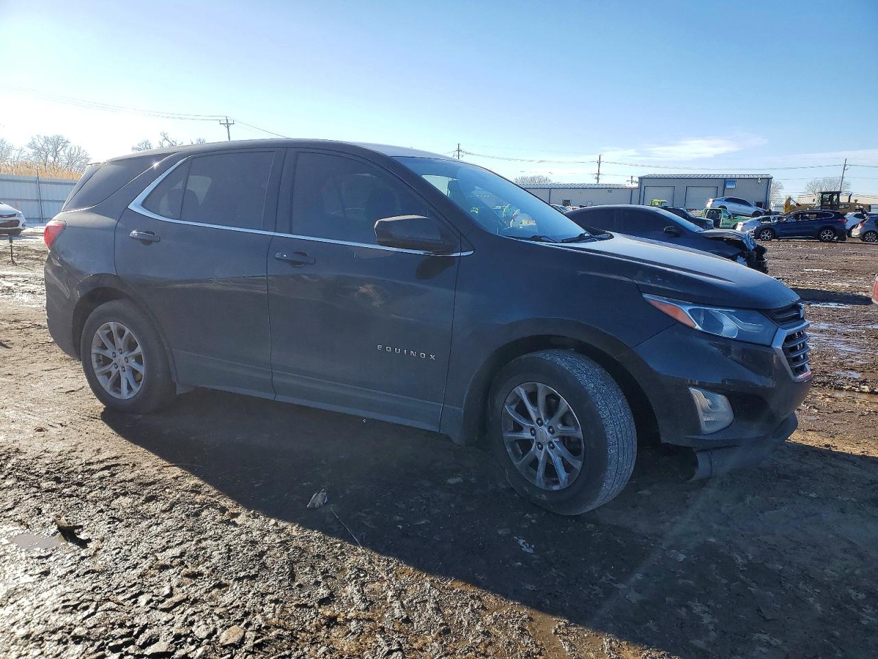 2018 CHEVROLET EQUINOX LT photo 4
