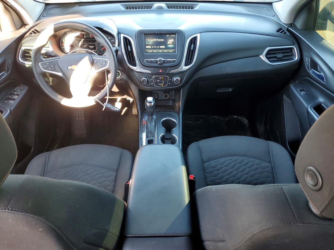 2018 CHEVROLET EQUINOX LT photo 8
