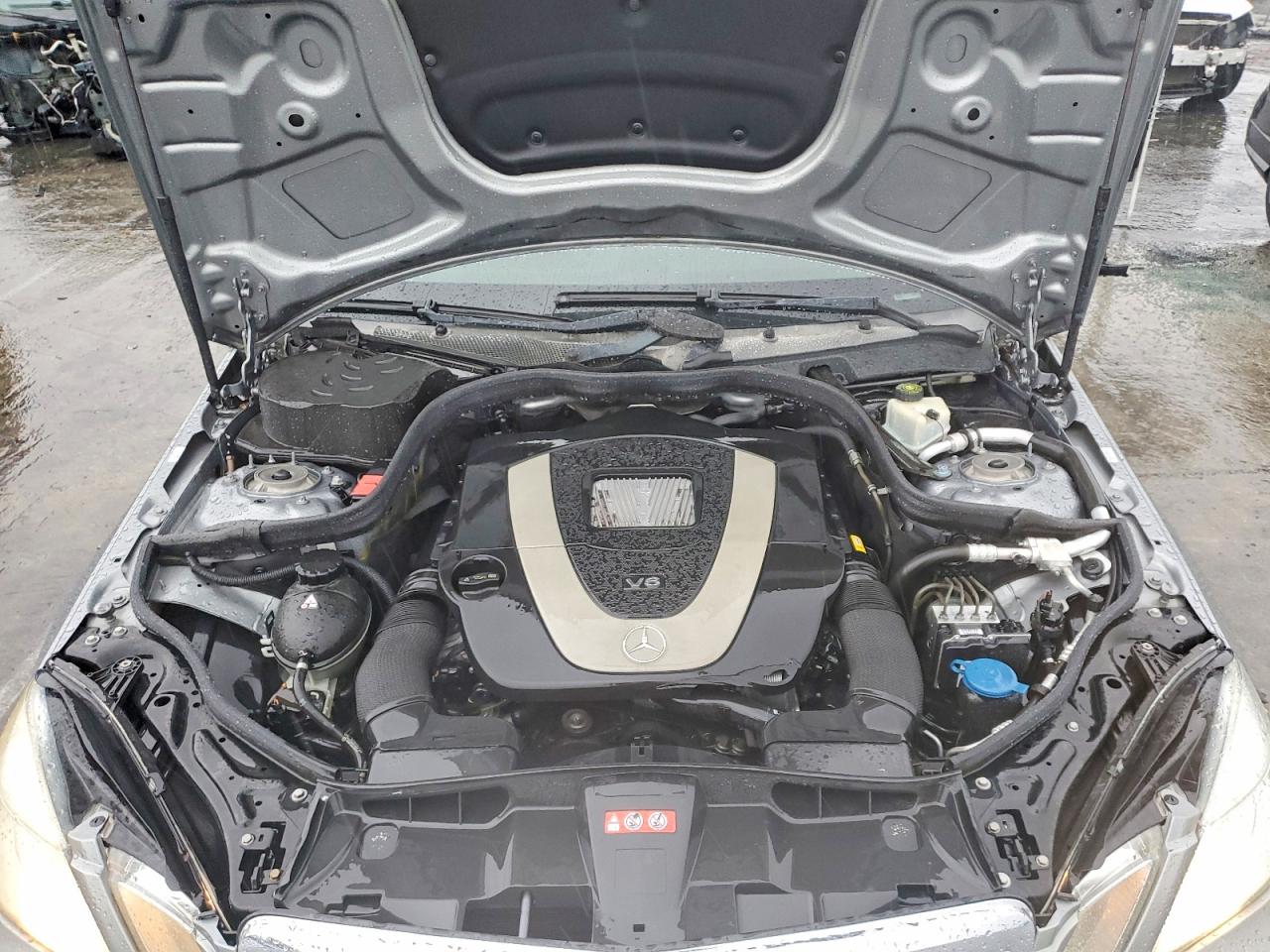 2011 MERCEDES-BENZ E 350 photo 11