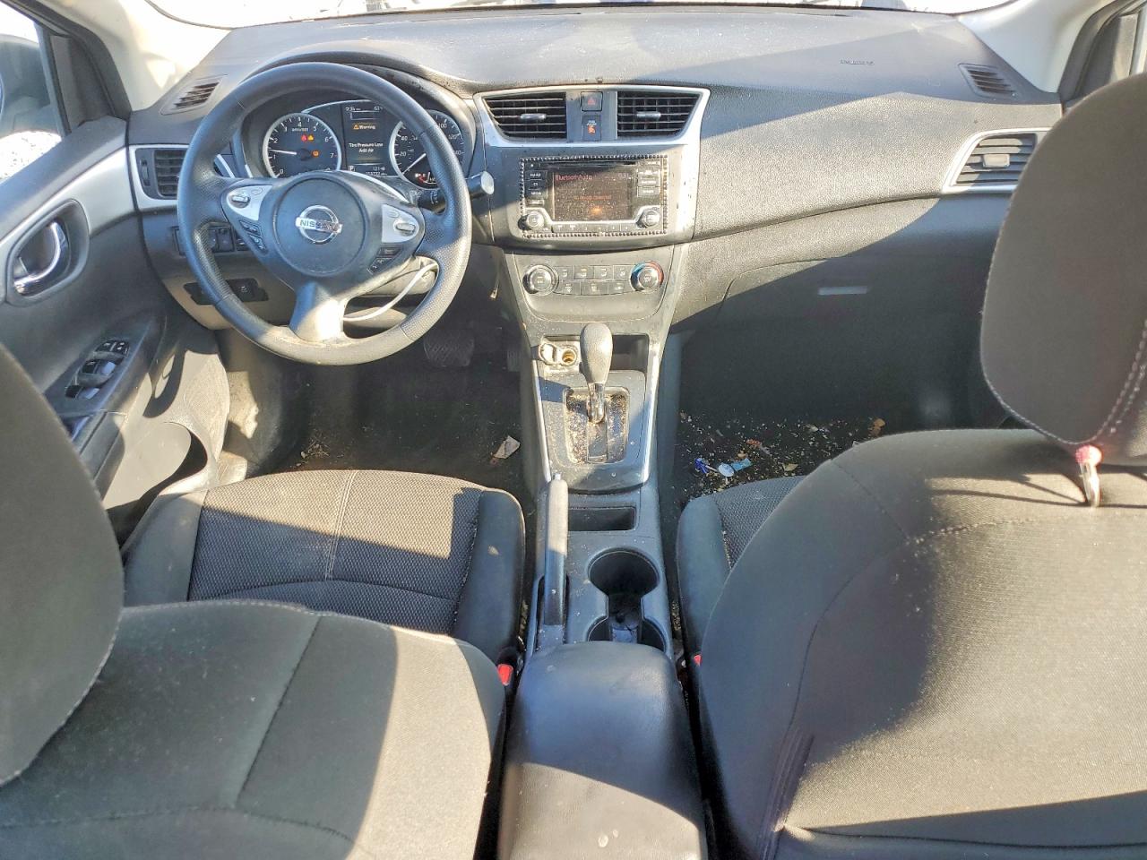 2018 NISSAN SENTRA S photo 8